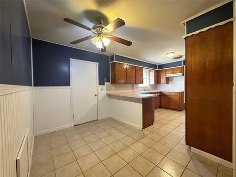 Kitchen - 1228 E 1980 Rd, Soper, OK 74759 photo 2 of 2