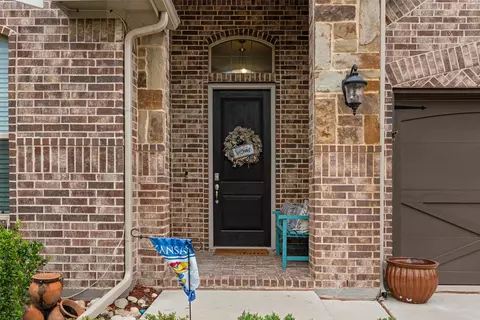 269 Mineral Point Dr, Aledo, TX 76008