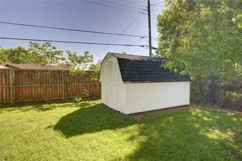 Other - 402 E Fuller Dr, Euless, TX 76039 photo 10 of 12