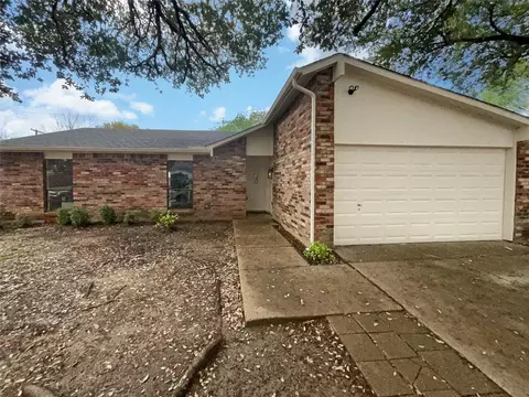 6013 Martie Ln, Garland, TX 75043