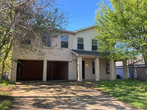 7030 Petty Ln, Dallas, TX 75217