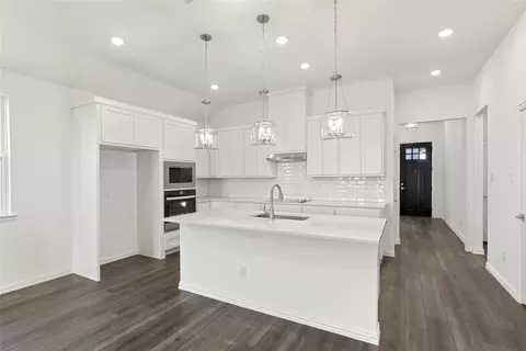 706 Declaration Dr, Princeton, TX 75407 photo 2