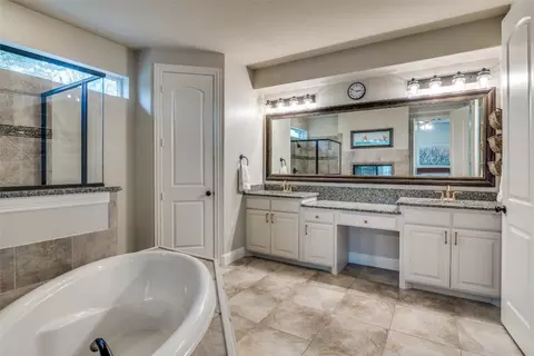 Bath - 196 Springbrook Dr, Prosper, TX 75078 photo 1 of 2