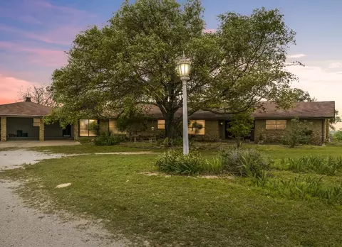 4302 W Us Highway 84 Hwy, Gatesville, TX 76528