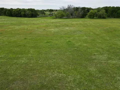 2703 Vz County Road 3820, Wills Point, TX 75169