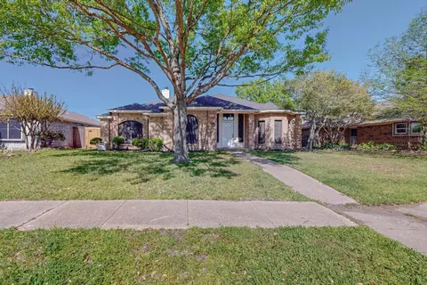 6500 Gardenia Dr, Rowlett, TX 75089