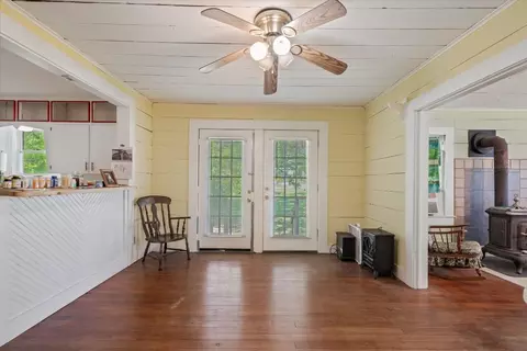 Other - 708 E Pine St, Edgewood, TX 75117 photo 2 of 5