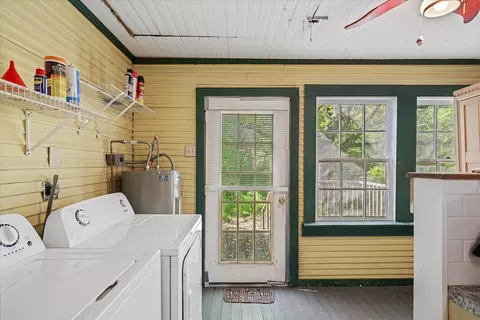 Other - 708 E Pine St, Edgewood, TX 75117 photo 3 of 5