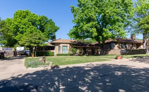 1809 E Terrace St, Grand Prairie, TX 75050