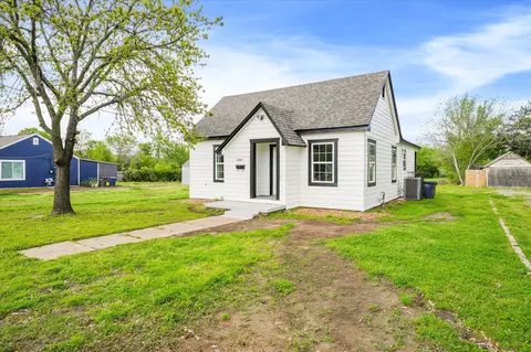 2924 Milam St, Fort Worth, TX 76112