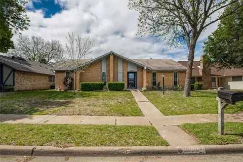 5405 Barcelona Dr, Garland, TX 75043