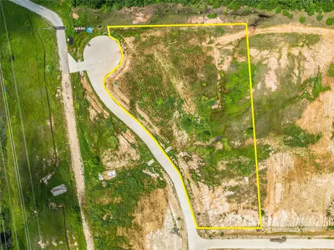 2742 Kentucky Derby Dr, Bartonville, TX 76226