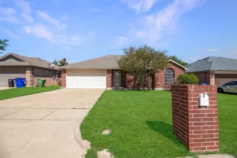 1620 Merritt Dr, Mansfield, TX 76063