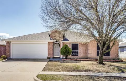 216 Lake Wichita Dr, Wylie, TX 75098