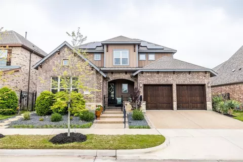 1311 Scarlet Oak Dr, Arlington, TX 76005