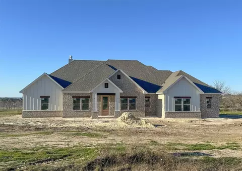 137 Tobiano Trce, Brock, TX 76087