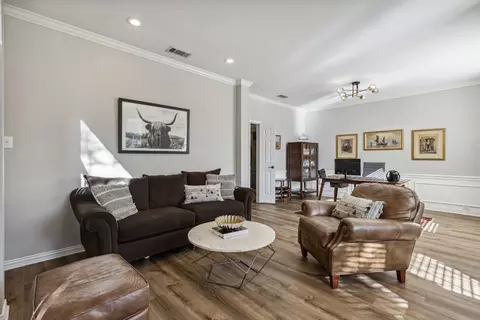 Living - 516 Eagle Trl, Keller, TX 76248 photo 1 of 6