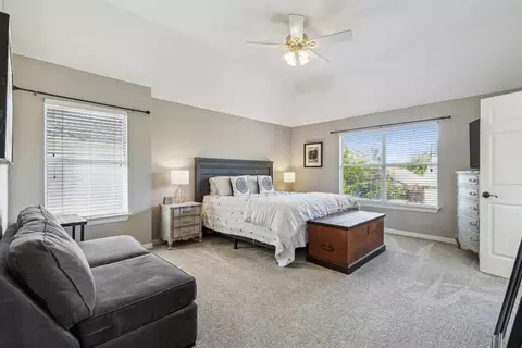 Bedroom - 516 Eagle Trl, Keller, TX 76248 photo 4 of 7