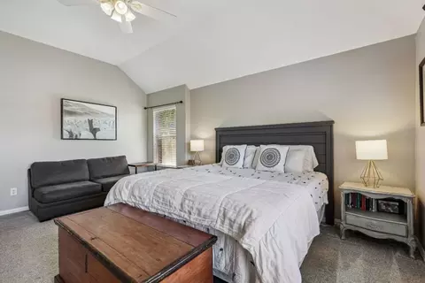 Bedroom - 516 Eagle Trl, Keller, TX 76248 photo 6 of 7