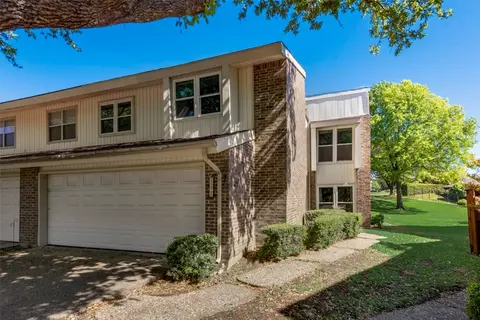 2976 Buttonwood Dr, Carrollton, TX 75006