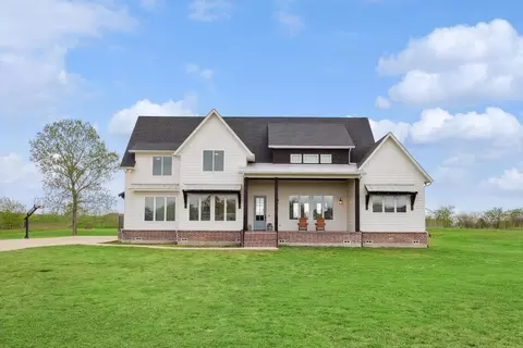 1911 Norwood St, Sherman, TX 75092