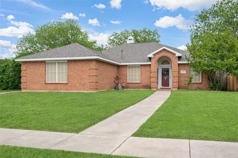 3506 Heathcliff Dr, Mansfield, TX 76063