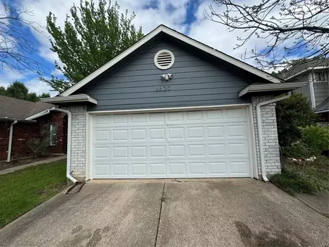 6820 Driffield Cir E, North Richland Hills, TX 76182