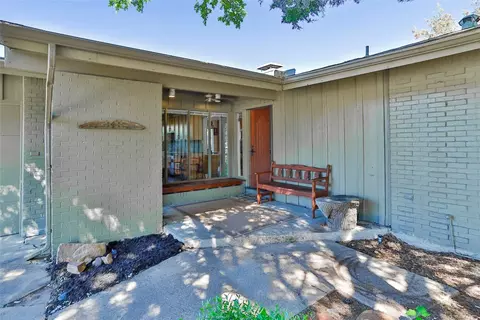 13936 Tanglewood Pl, Farmers Branch, TX 75234