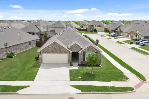 1089 Twisting Ridge Ter, Haslet, TX 76052