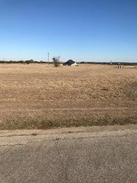 7109 Gleneagles Dr, Cleburne, TX 76033