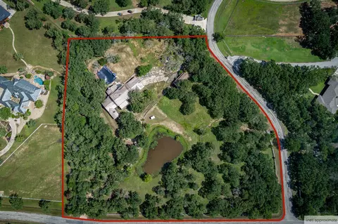 670 Estates Dr, Copper Canyon, TX 75077