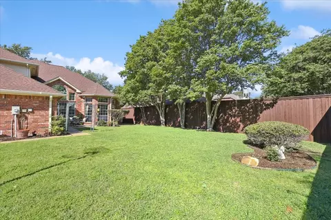 Exterior - 912 Mill Trl, Coppell, TX 75019 photo 5 of 6