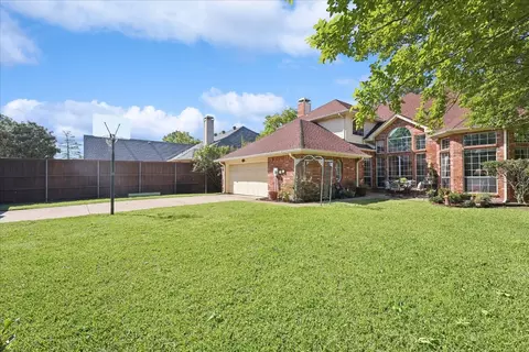Exterior - 912 Mill Trl, Coppell, TX 75019 photo 3 of 6