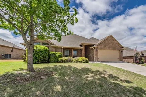 117 Emilie Ct, Weatherford, TX 76087