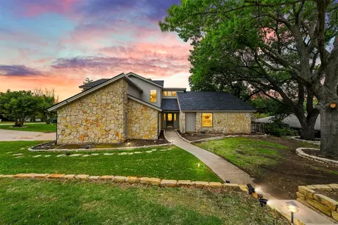 8501 Treetop Ct, Fort Worth, TX 76179
