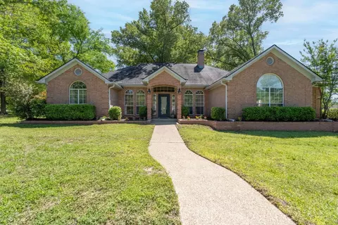11421 Woodview Ct, Flint, TX 75762