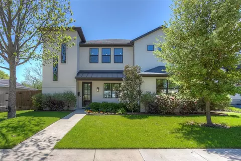 5861 Lyle St, Westworth Village, TX 76114