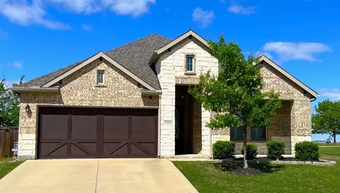 5000 Stockwhip Dr, Crowley, TX 76036