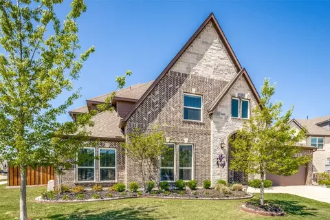 7701 Falcon Ridge Rd, Denton, TX 76208