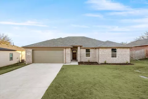 708 Port-o-call Dr, Runaway Bay, TX 76426