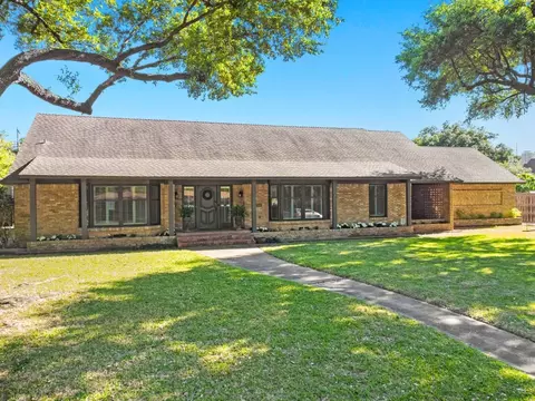 5140 Boca Raton Dr, Dallas, TX 75229