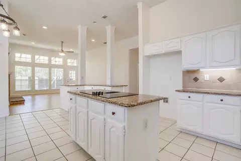 Kitchen - 8314 Circleview St, Rowlett, TX 75088 photo 2 of 7