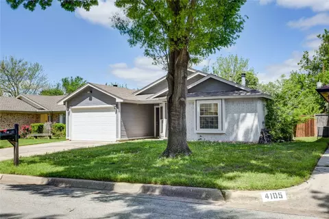 4107 Green Acres Cir, Arlington, TX 76017