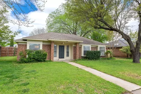 2601 Kimberly Dr, Garland, TX 75040