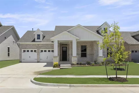 8718 Edna Pl, Rowlett, TX 75089