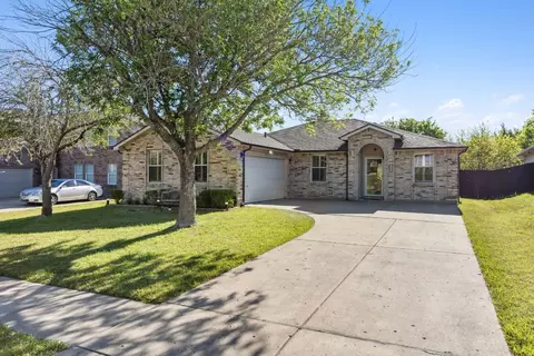 2516 Comstock Ln, Mesquite, TX 75181