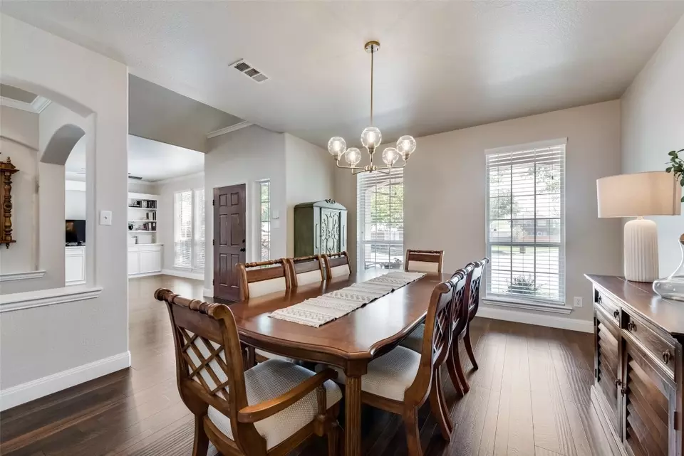 Dining - 1447 Pilgrim Ct, Rockwall, TX 75087 photo 2 of 3