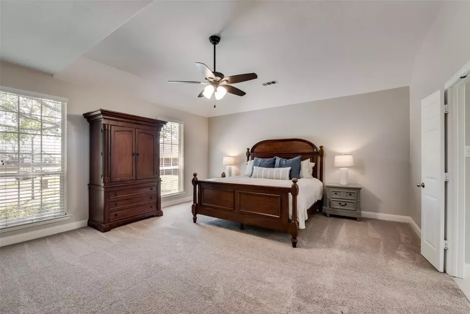 Bedroom - 1447 Pilgrim Ct, Rockwall, TX 75087 photo 5 of 6