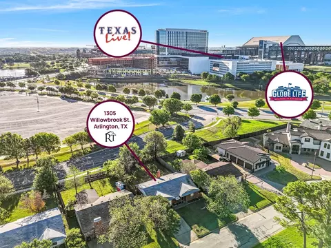 1305 Willowbrook St, Arlington, TX 76011