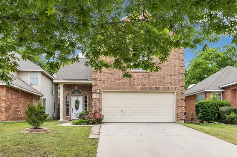 6905 Chaco Trl, Fort Worth, TX 76137